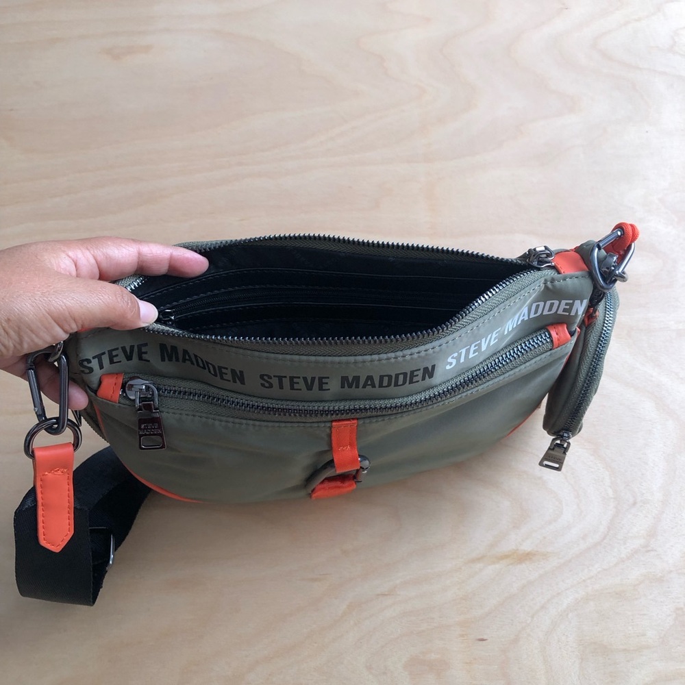 NWT Steven Madden Olive Multi Crossbody Bag Outdoor Hiking One Size. - Picture 3 of 10